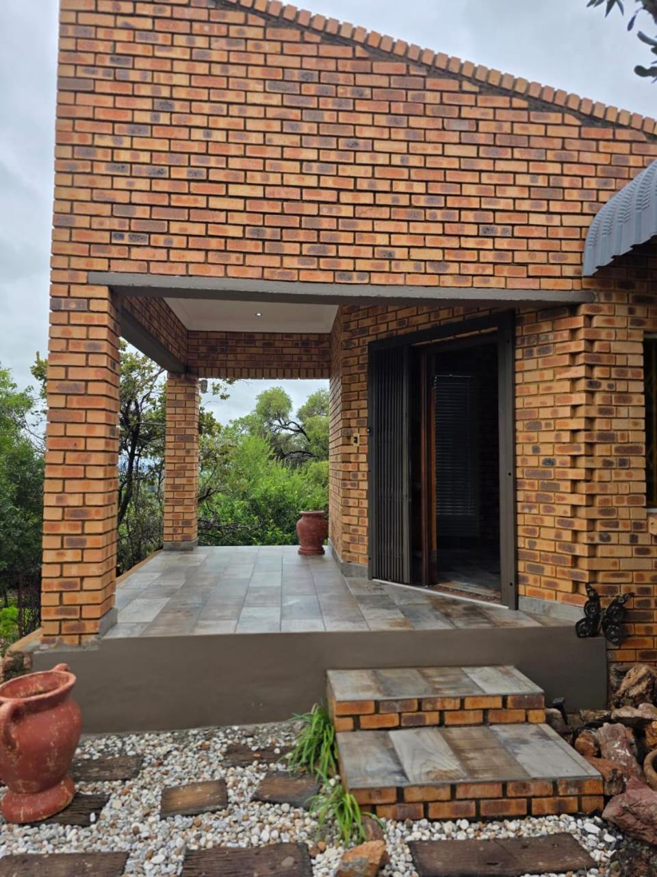 Rocky Mountain Holiday Home Hartbeespoort Extérieur photo