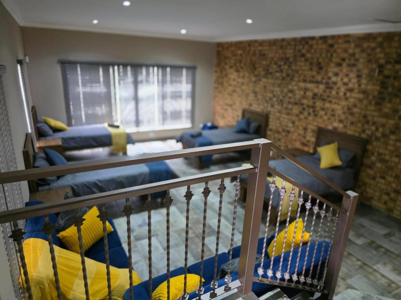 Rocky Mountain Holiday Home Hartbeespoort Extérieur photo